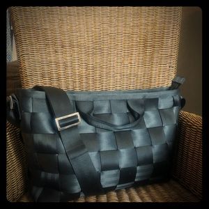 Original Harvey’s Seatbelt Laptop Messenger Bag